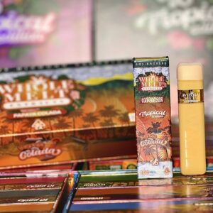 Whole Melt Extracts V6 2G Live Diamonds Vaporizer(Tropical Edition)Vape