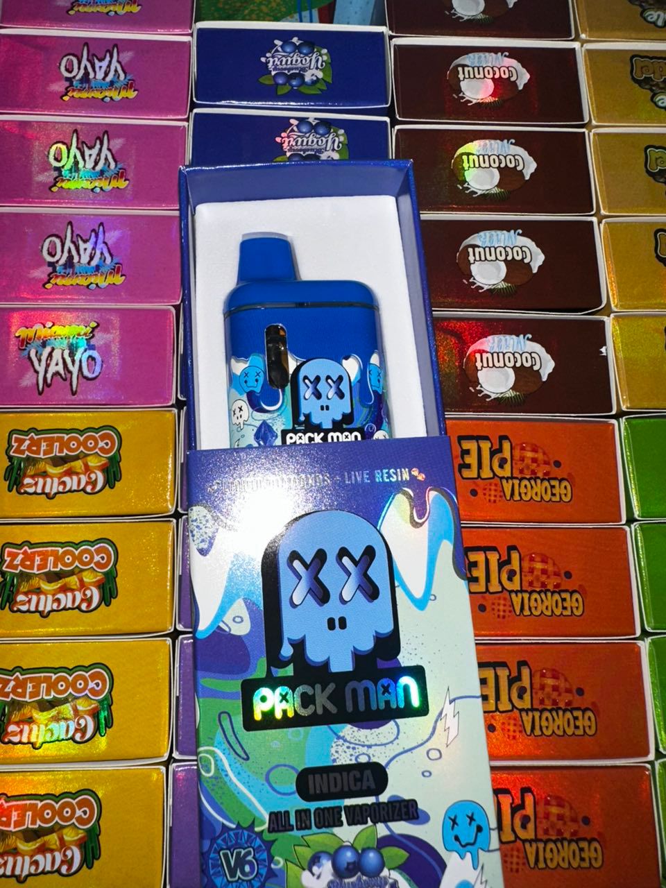 V6 PACKMAN 2G DISPOSABLE-LIQUID DIAMONDS + LIVE RESIN