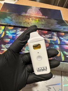 Cake 2G Liquid Diamond X Cyro Live Resin Disposable Vape